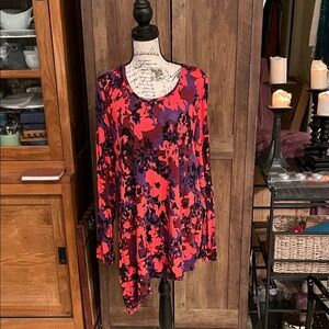 LOGO by Lori Goldstein Red & Purple Floral Long-Sleeve Swing Tunic
